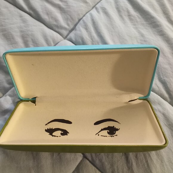 Kate Spade Eyeglass Case - Picture 3 of 3